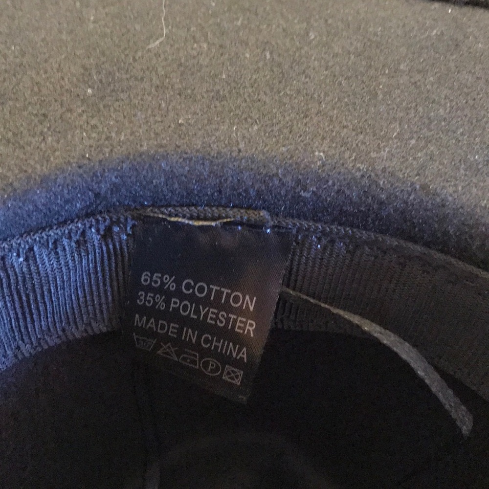 Black Fedora - Picture 5 of 5